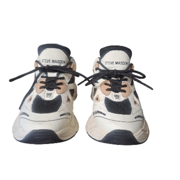 Steve Madden Women's Size 9.5M Clydie Chunky Platform Sneaker Black/Tan - Picture 3 of 13